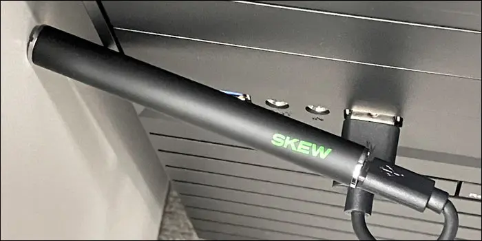 skew(スキュー) CBDリキッド 吸い方 使い方 レビュー 充電方法