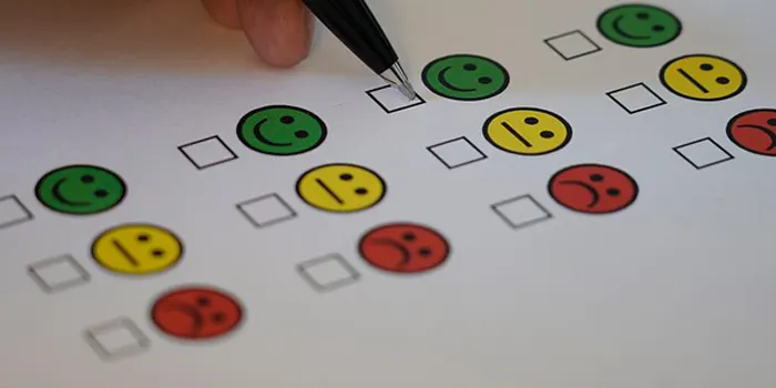 評価を付ける人